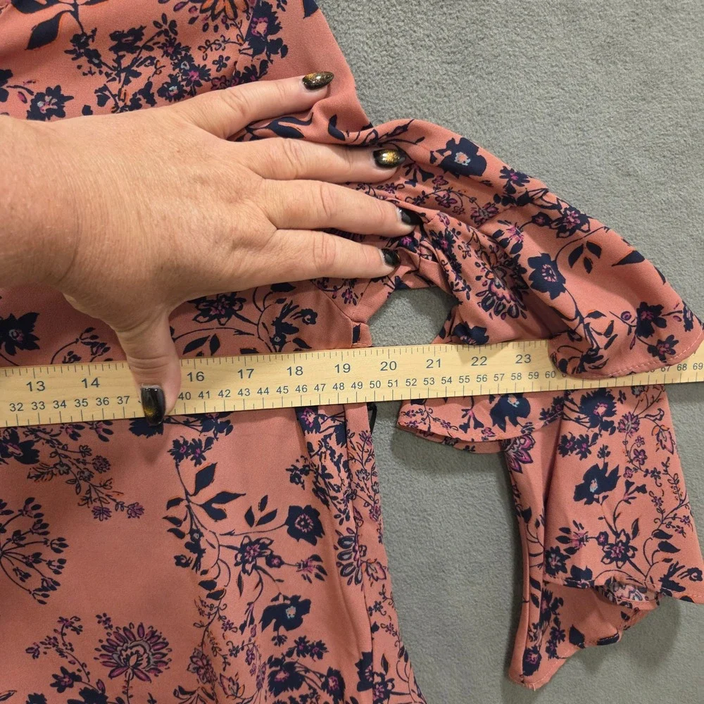 Liberty Love Floral Blouse Women's Size Small Boho Bell‎ Sleeve Ruffle Cottage